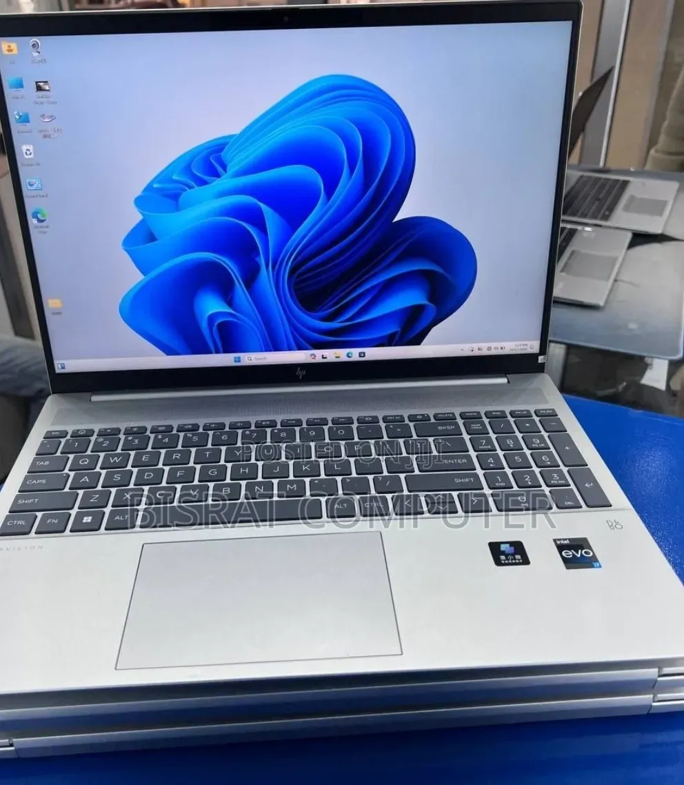 New Laptop HP Pavilion 15 16GB Intel Core i7 SSD 1T
