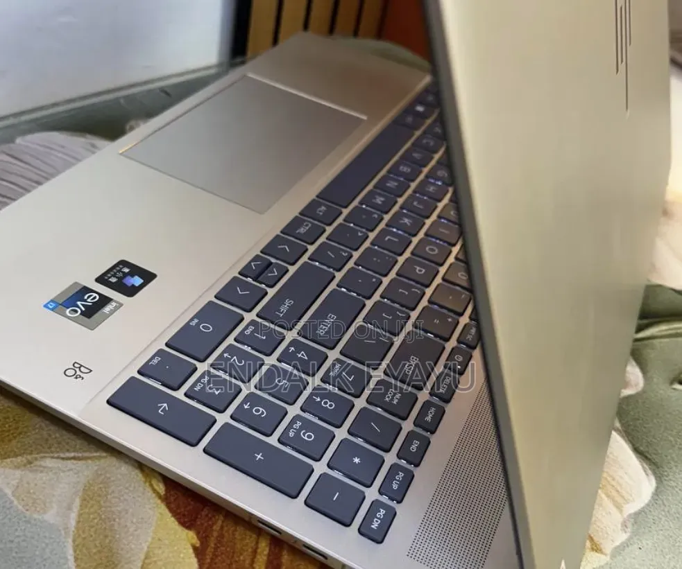 New Laptop HP 16GB Intel Core i7 SSD 1T