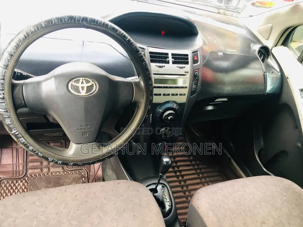 Toyota Yaris 2008 Gray