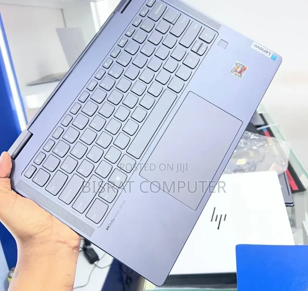 New Laptop Lenovo Yoga 710 16GB Intel Core i7 SSD 512GB