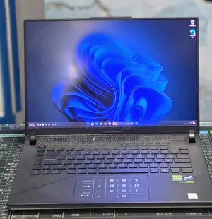 New Laptop Asus ROG Strix G15 32GB Intel Core i9 SSD 1T