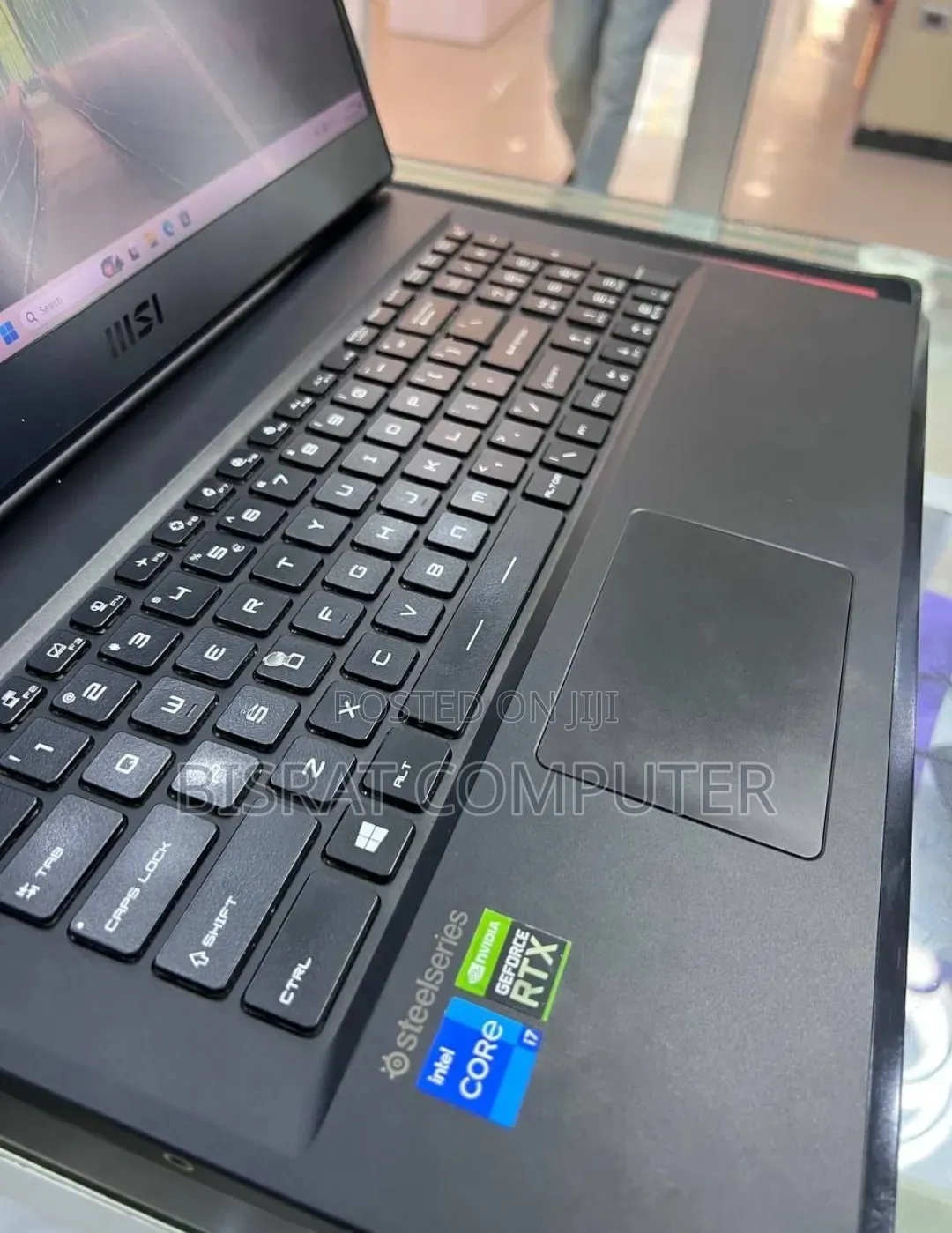 New Laptop MSI Pulse GL76 16GB Intel Core i7 SSD 512GB