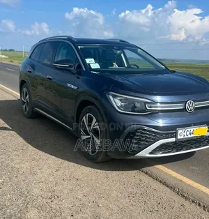 Volkswagen ID.6 2022 Blue