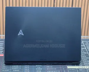 New Laptop Asus Zenbook 14 32GB Intel Core i9 SSD 1T