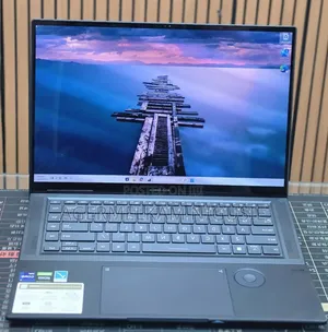 New Laptop Asus Zenbook 14 32GB Intel Core i9 SSD 1T