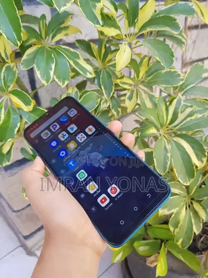 Tecno Spark 9 64 GB Blue
