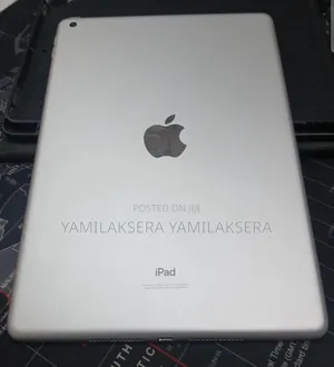 New Apple iPad 10.2 (2021) 256 GB Silver
