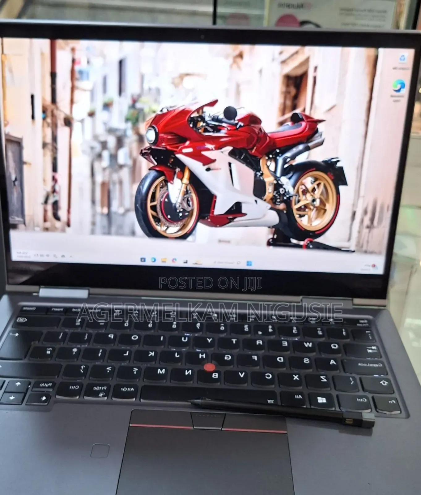 New Laptop Lenovo ThinkPad X1 Yoga 16GB Intel Core i7 SSD 512GB