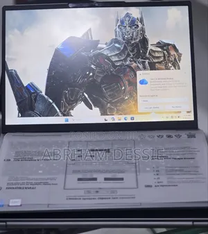 New Laptop 16GB Intel Core Ultra 7 SSD 512GB