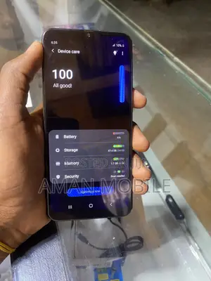 Samsung Galaxy A30 64 GB Black