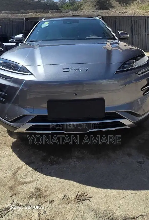New BYD Song Plus 2025 Gray