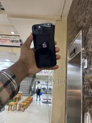 New Apple iPhone 13 128 GB Black