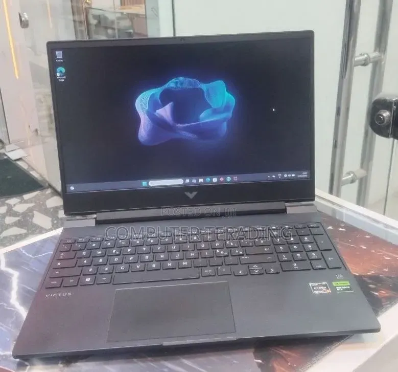 New Laptop HP Victus 15 16GB AMD Ryzen 5 SSD 512GB