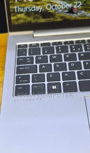 New Laptop HP EliteBook 830 16GB Intel Core i5 SSD 512GB