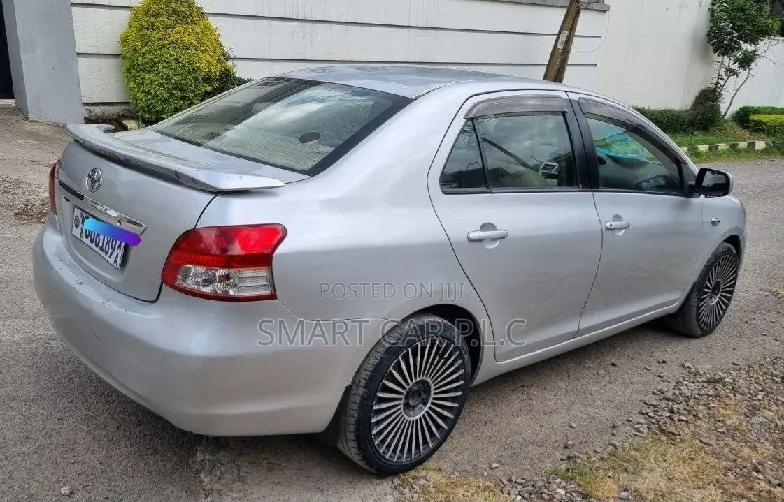 Toyota Yaris 2006 Silver