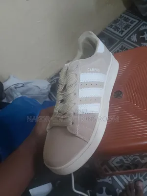 Adidas Campus Shoes ፡ ኦሪጅናል ጫማ ከድሬ የመጣ ፡ ዋጋ 3800