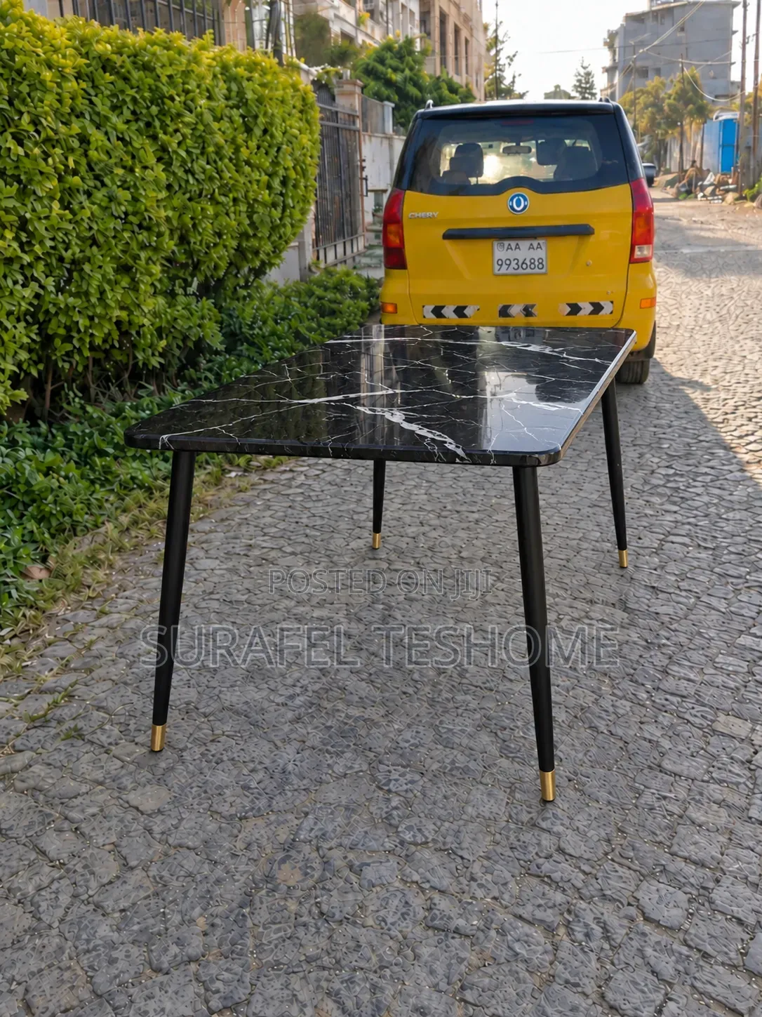 የመመገቢያ ጠረጴዛዎችን ከእኛ ይሸምቱ | Shop Dining Tables From Us