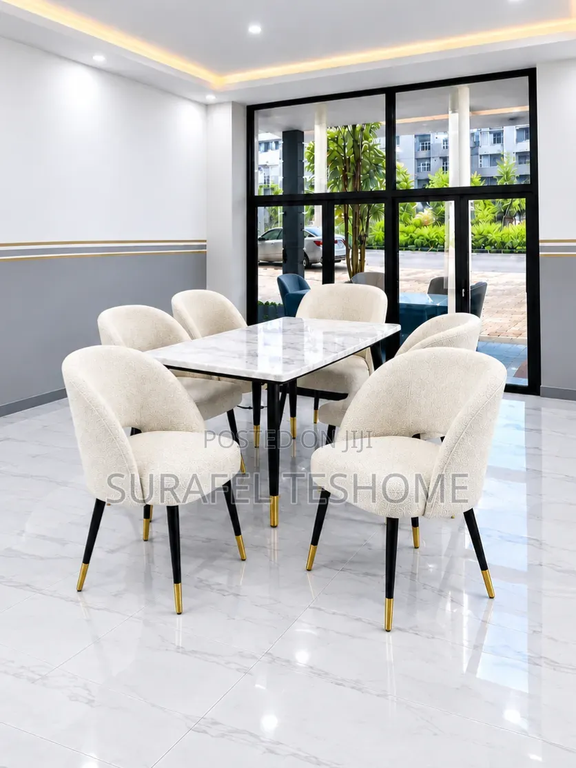 የመመገቢያ ጠረጴዛዎችን ከእኛ ይሸምቱ | Shop Dining Tables From Us