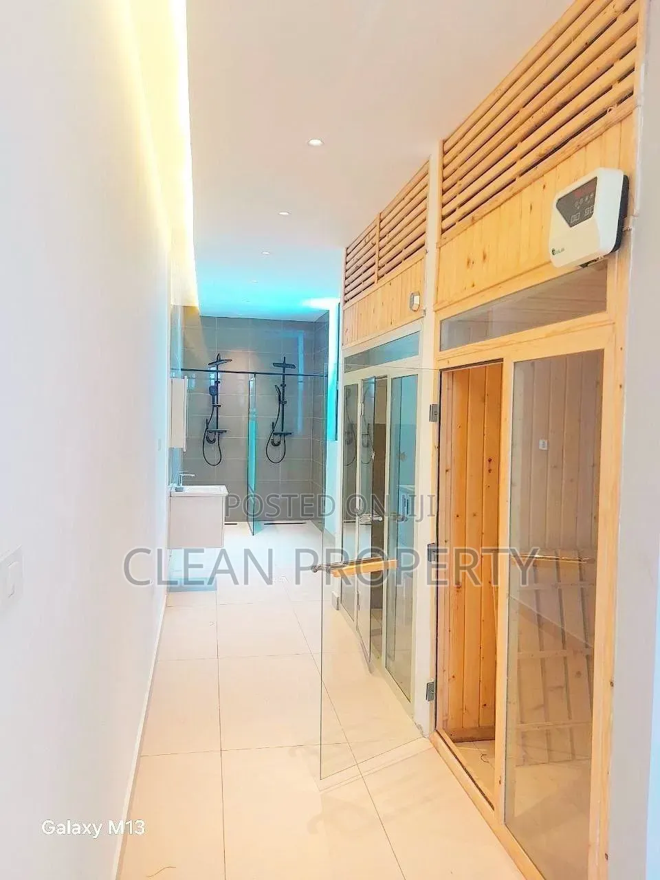 5bdrm Apartment in Clean Properties, Bole for rent