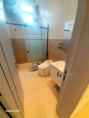 5bdrm Apartment in Clean Properties, Bole for rent