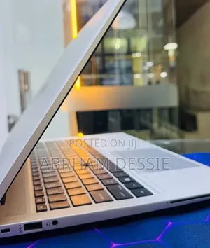 New Laptop HP 16GB Intel Core i5 SSD 512GB