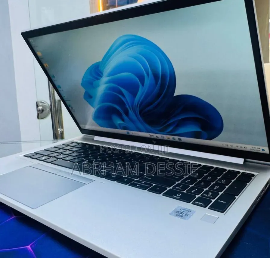 New Laptop HP 16GB Intel Core i5 SSD 512GB
