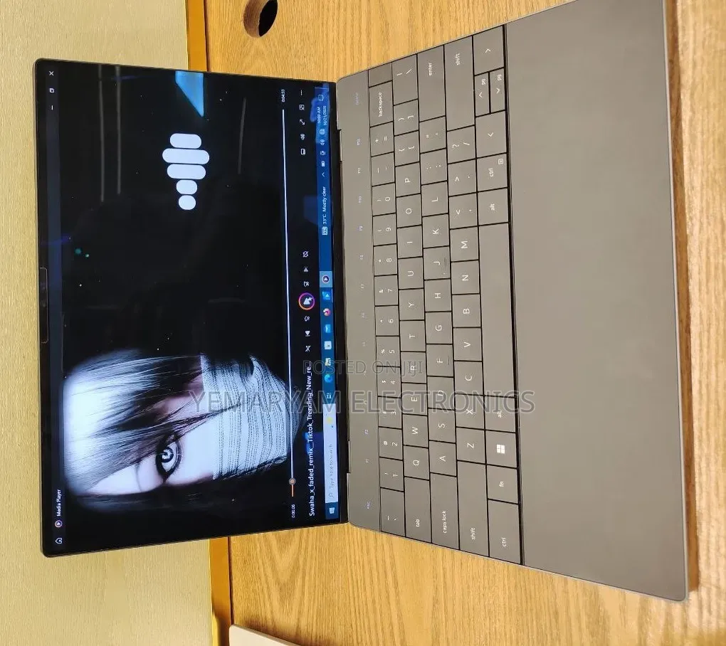 New Laptop Dell XPS 13 32GB Intel Core i7 SSD 512GB