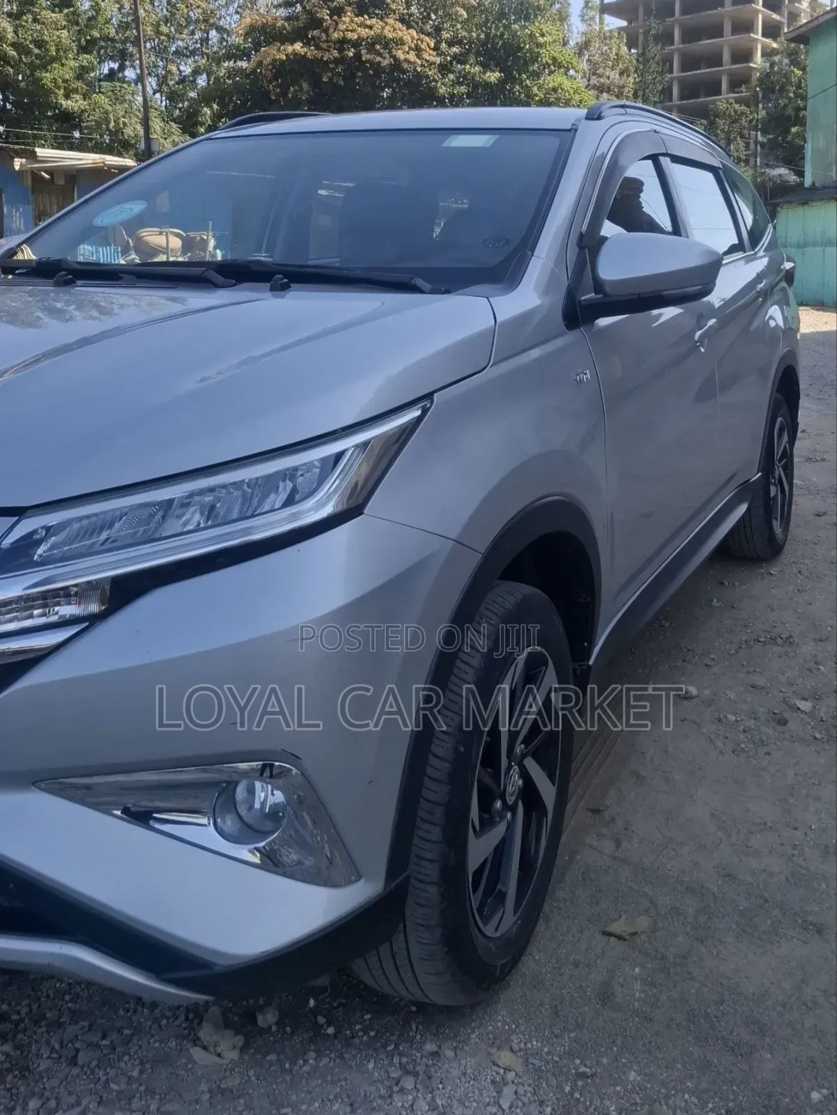 Toyota Rush 2021 Silver