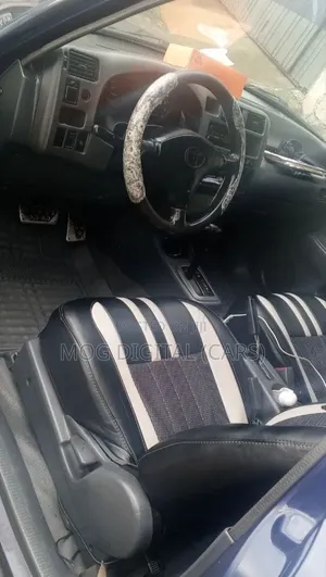 Toyota RAV4 1995 Blue