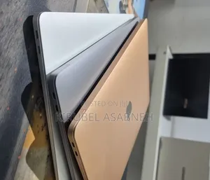 New Laptop Apple MacBook Air 2020 M1 8GB Apple M1 SSD 256GB