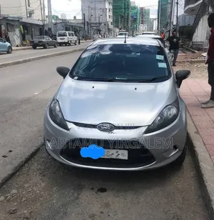 Ford Fiesta 2011 Silver