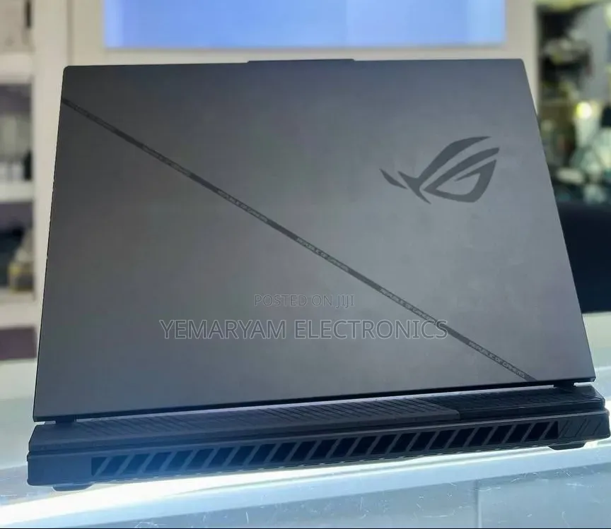 New Laptop Asus ROG Strix G16 G614 16GB Intel Core i9 SSD 1T