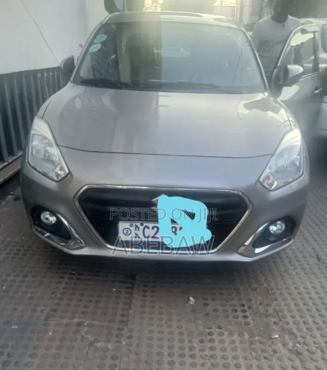 Suzuki Dzire 2022 Silver