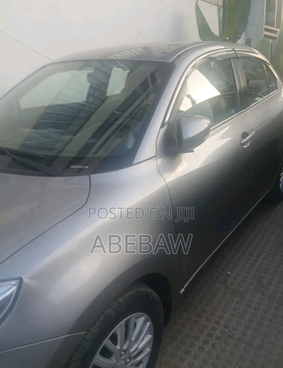Suzuki Dzire 2022 Silver