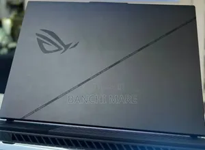 New Laptop Asus ROG Strix G16 16GB Intel Core i9 SSD 1T