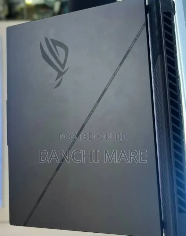 New Laptop Asus ROG Strix G16 16GB Intel Core i9 SSD 1T