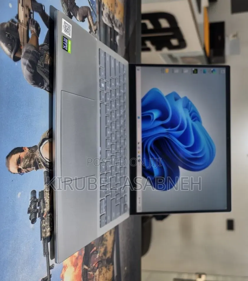 New Laptop Dell Inspiron 15 16GB Intel Core i7 SSD 512GB