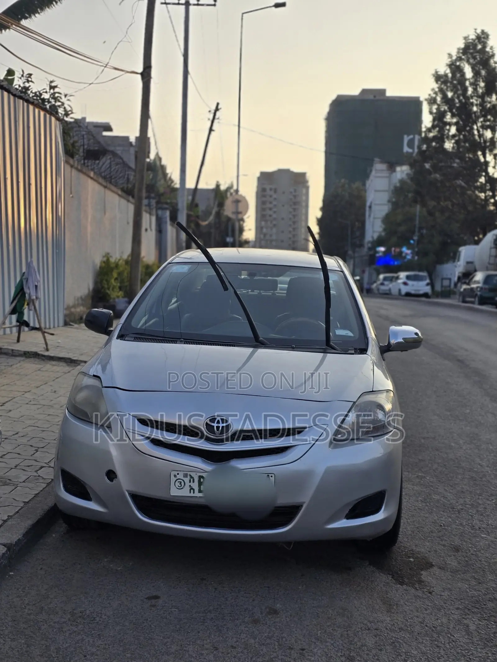 Toyota Yaris Sedan 2007 Silver