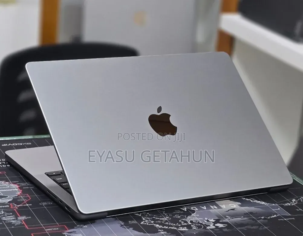 New Laptop Apple MacBook Pro 2021 M1 32GB Apple M1 Pro SSD 512GB