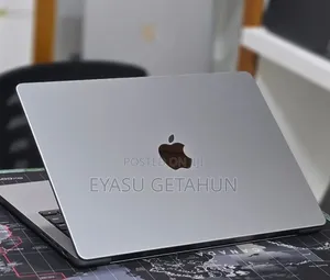New Laptop Apple MacBook Pro 2021 M1 32GB Apple M1 Pro SSD 512GB