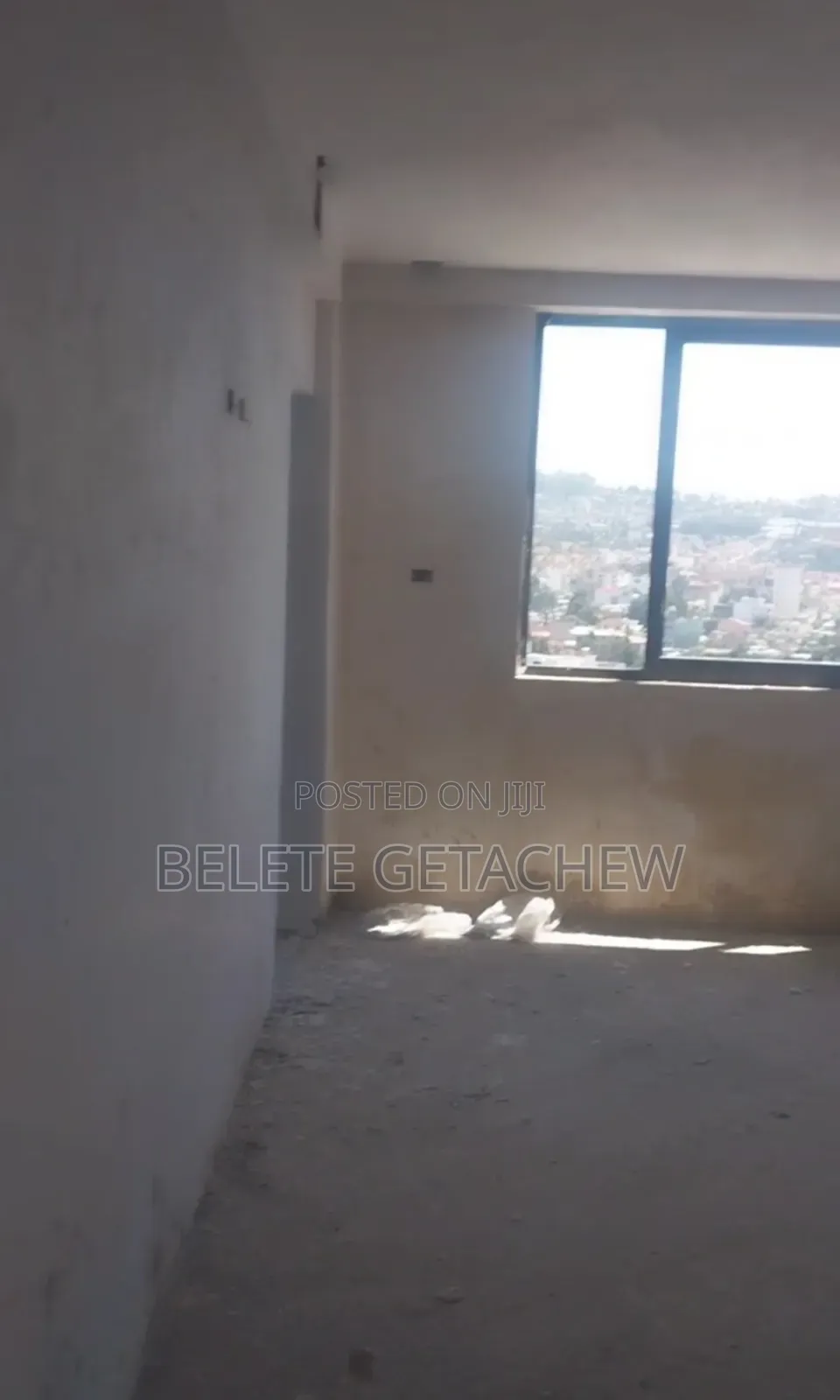 3bdrm Apartment in Cmc, Semifinished, Bole for sale
