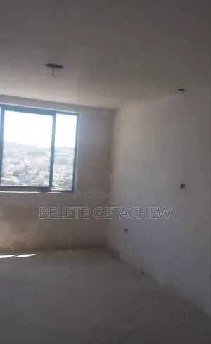 3bdrm Apartment in Cmc, Semifinished, Bole for sale