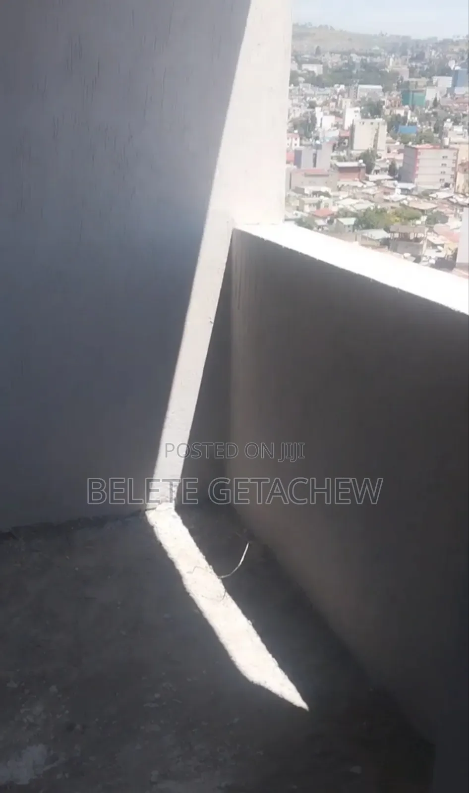 3bdrm Apartment in Cmc, Semifinished, Bole for sale