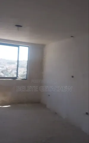 3bdrm Apartment in Cmc, Semifinished, Bole for sale