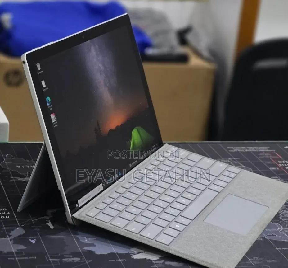 New Laptop Microsoft Surface Pro 7+ 16GB Intel Core i5 SSD 256GB