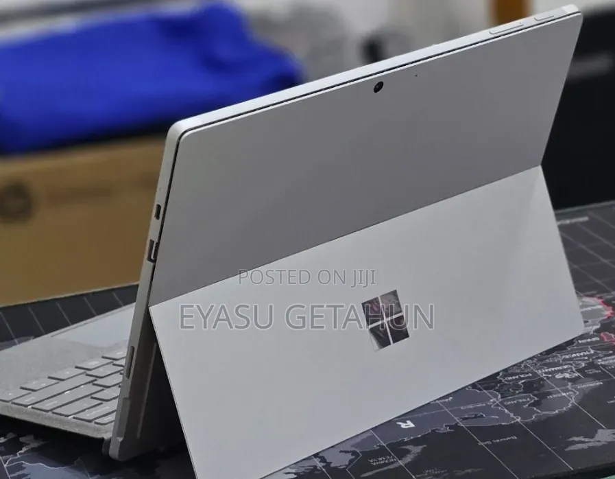 New Laptop Microsoft Surface Pro 7+ 16GB Intel Core i5 SSD 256GB