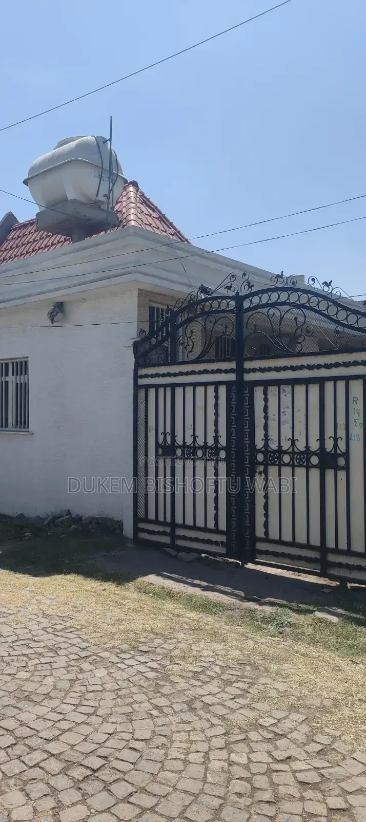 Furnished 7bdrm Villa in Dukem Bishoftu, East Shewa for sale