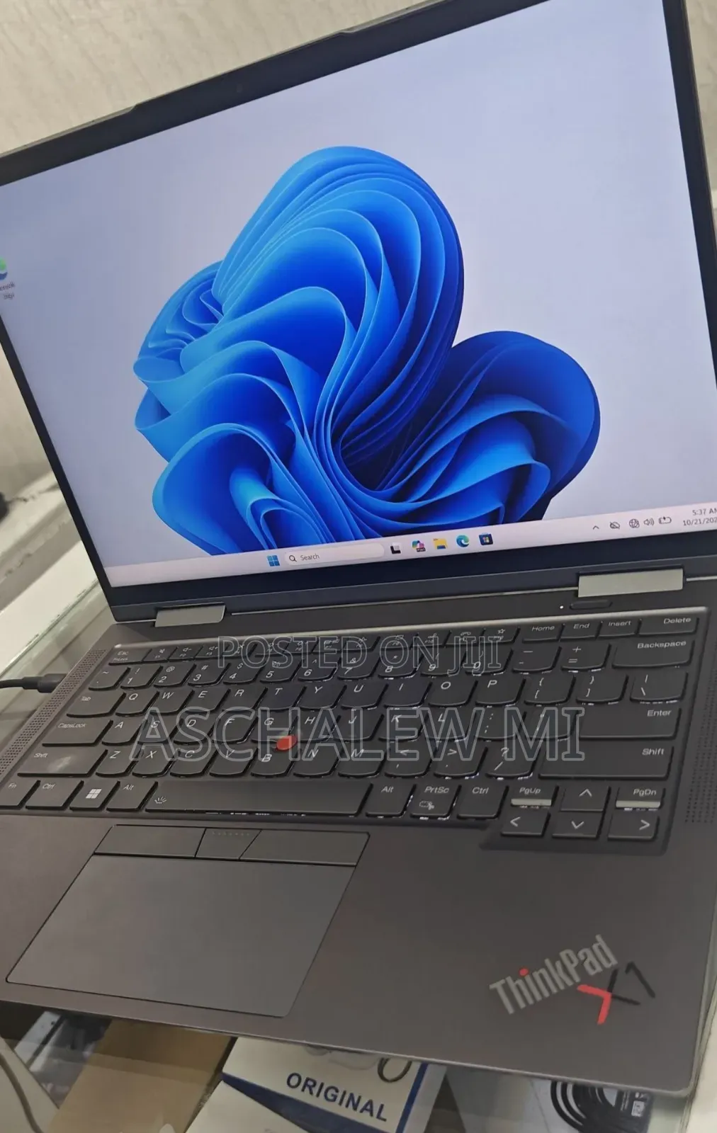 New Laptop Lenovo ThinkPad X1 Yoga 32GB Intel Core i7 SSD 512GB