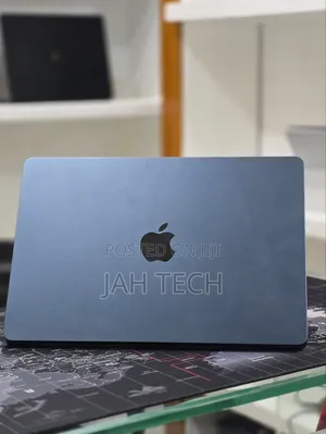 New Laptop Apple MacBook Air 2026 M5 16GB Apple M5 SSD 512GB