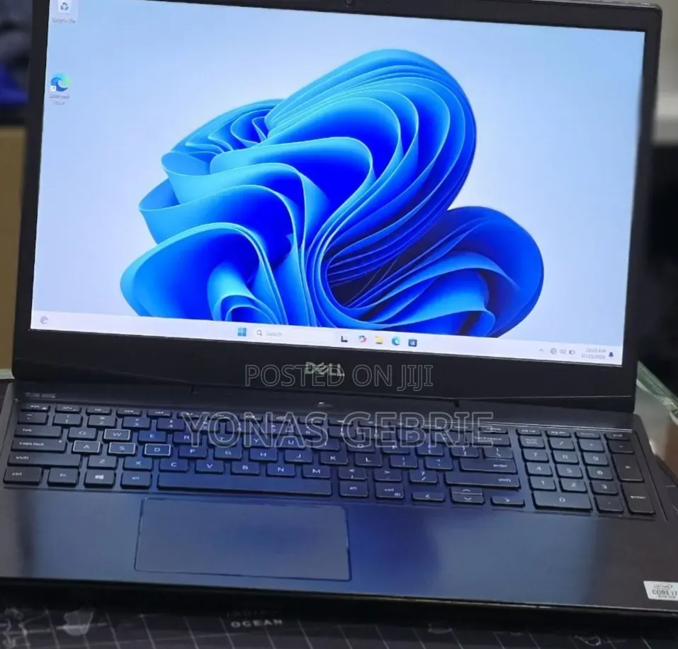 New Laptop Dell 16GB SSD 512GB